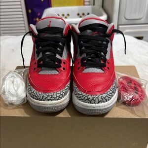 Jordan 3 Retro SE Unite